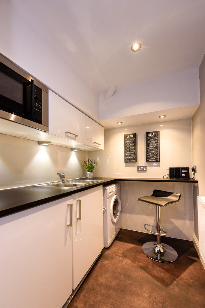Cheshire Hospitality Ltd T\/A Lennox Lea Studios & Apartments 세일 외부 사진